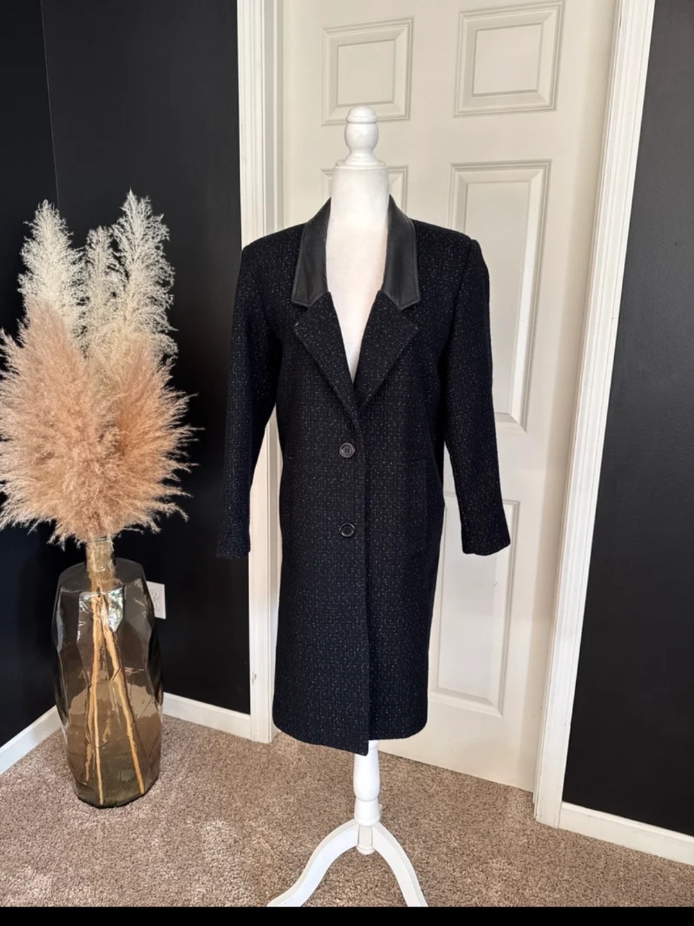 Vintage 80’s Hunters Run Black Fleck & Leather Wool Overcoat size 6